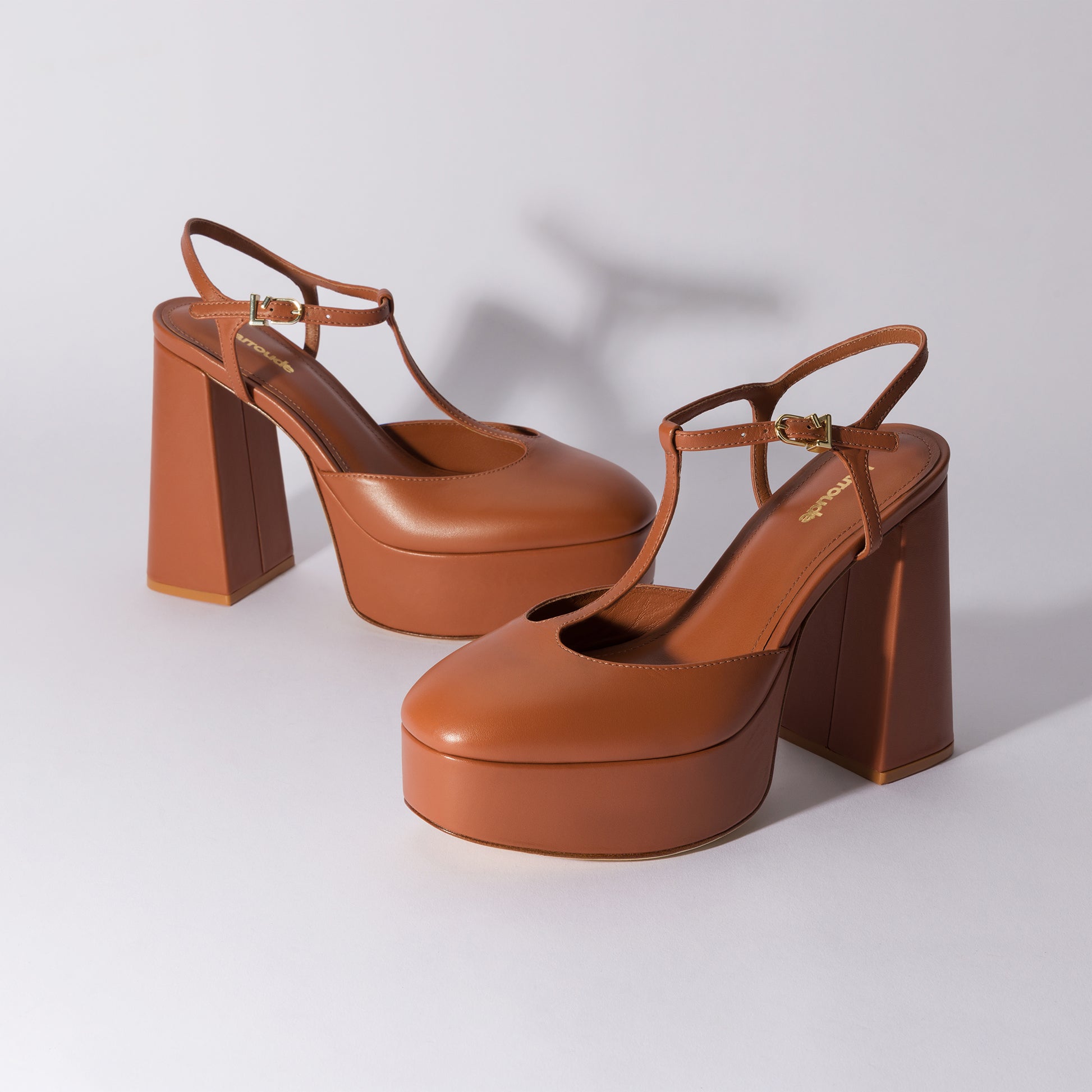 Pixie Pump In Caramel Leather