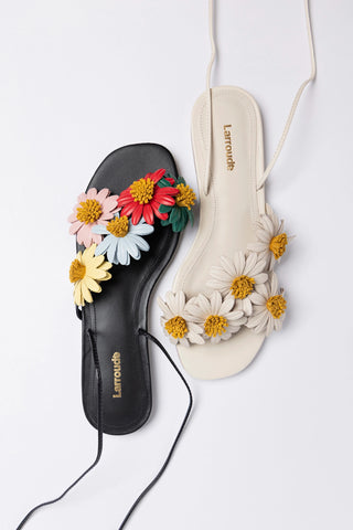 Fiore Flat Sandal Ivory Leather Sandal Larroudé