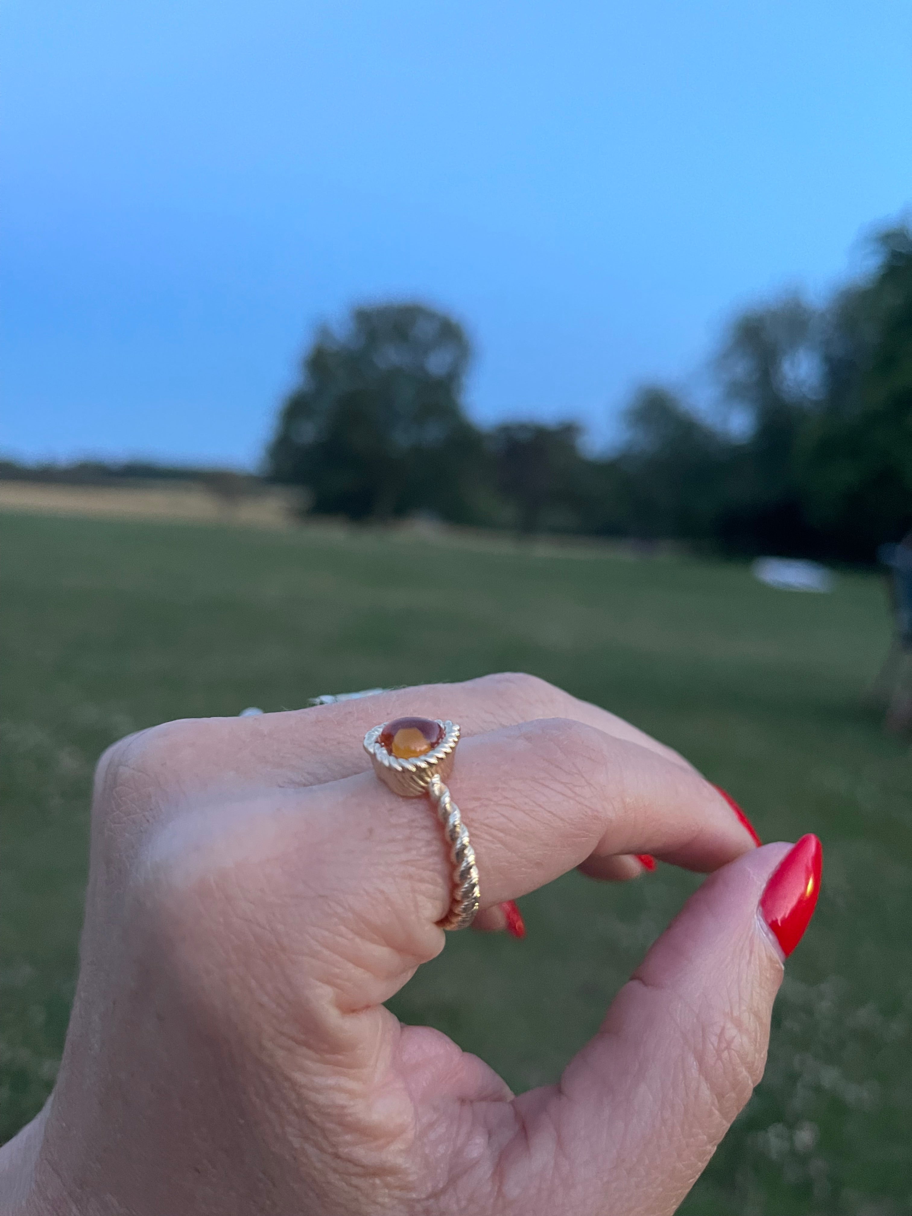 Leona Amethyst Heart Ring