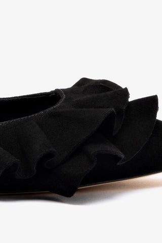 Lee Ruffle Flat In Black Suede