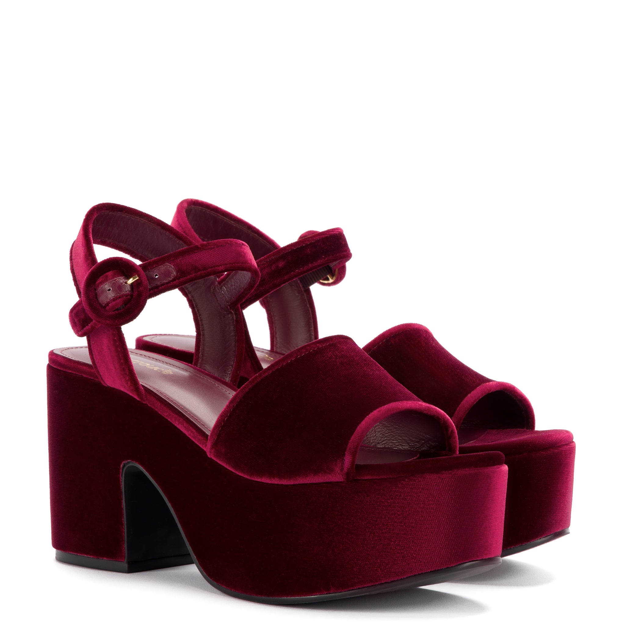 Velvet on sale brand sandals