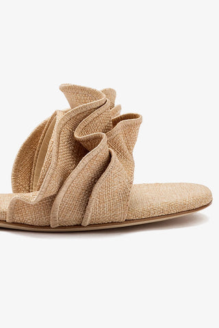 Ivy Ruffle Flat Mule In Beige Raffia