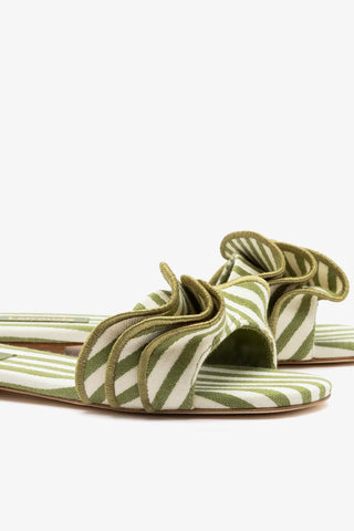 Ivy Ruffle Flat Seaweed Striped Canva Flat Larroudé