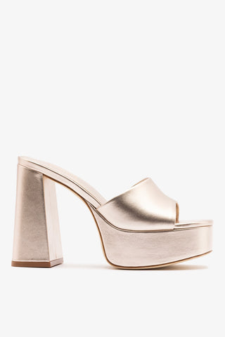 Dolly Mule Champagne Leather Mule Larroudé