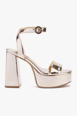 Larroudé for LoveShackFancy: Dolly Sandal In Gold Specchio