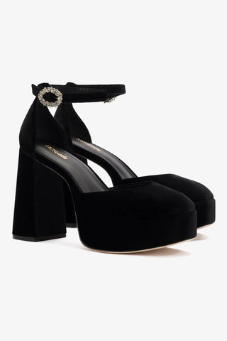 Ari Pump In Black Velvet