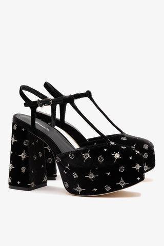 Pixie Pump In Black Velvet