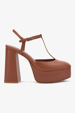 Pixie Pump In Caramel Leather