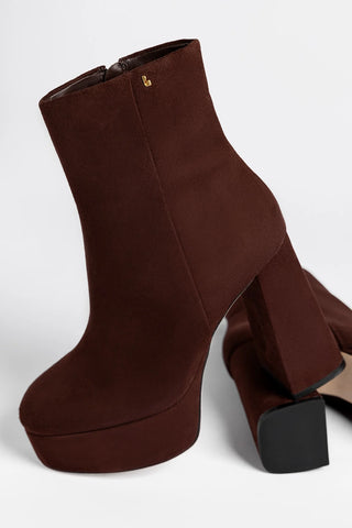 Dolly Platform Boot Brown Suede Boot Larroudé