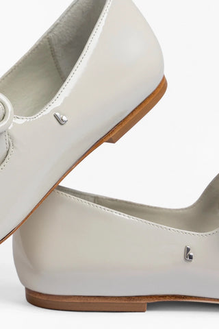 Blair Ballet Flat Moon Gray Patent Leather Ballet Larroudé