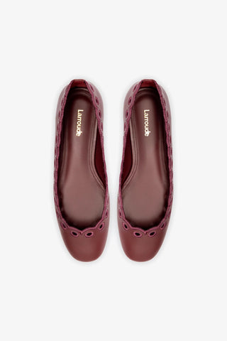 Meghan Broderie Flat In Burgundy Leather