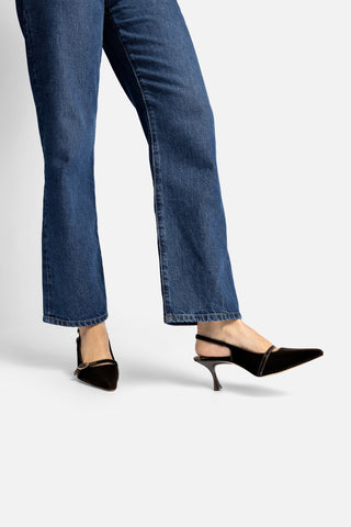 Ines Pump In Expresso Velvet Pump Larroudé