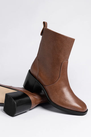 Mini Ricky Boot Burnt Umber Leather Boot Larroudé