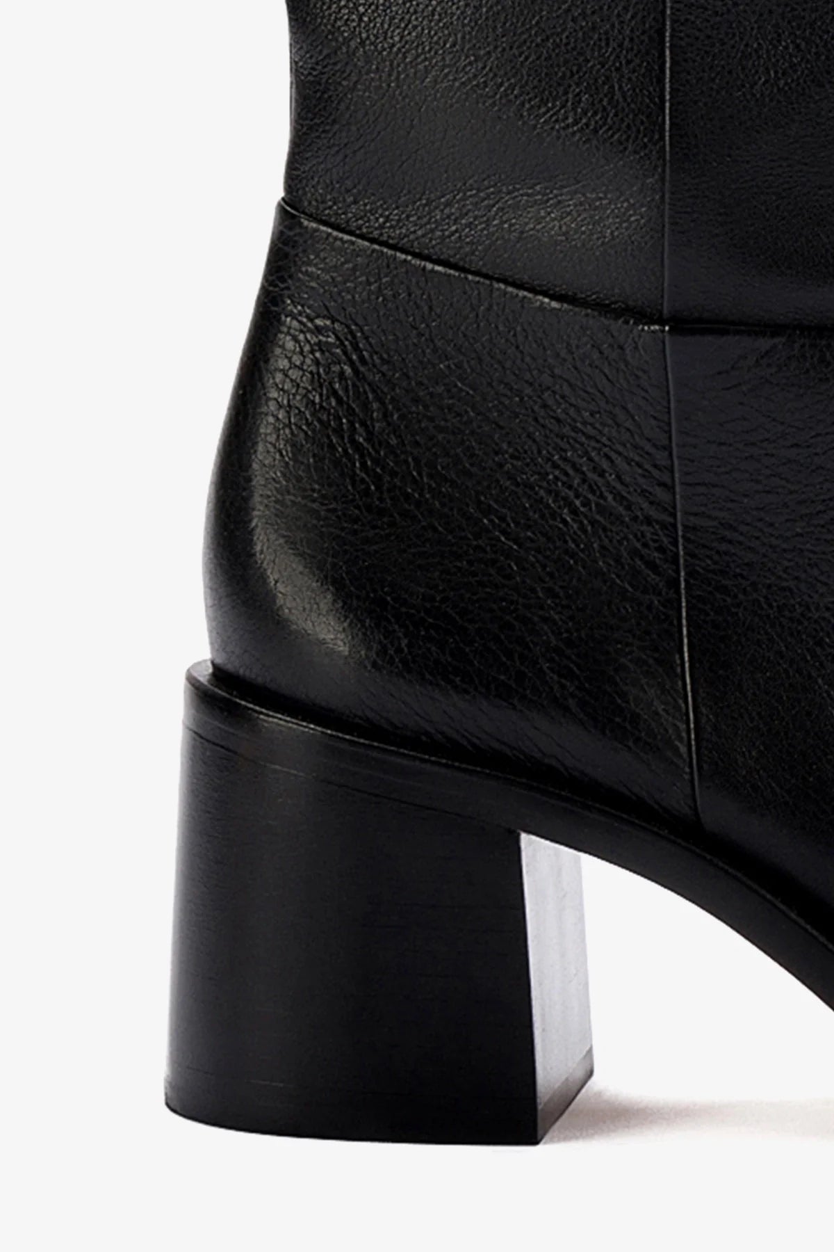 Ricky Boot In Black Leather - Boots - Larroud Larroude Ricky Boot In Black Leather - Boots - Larroud Larroude