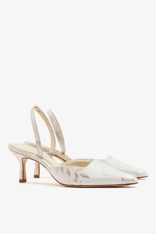 Larroudé x Markarian: Pump Ivory Brocade Pump Larroudé x Markarian