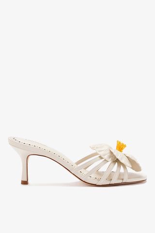 Magnolia Mule In Ivory Leather