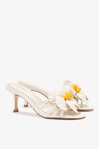 Magnolia Mule In Ivory Leather