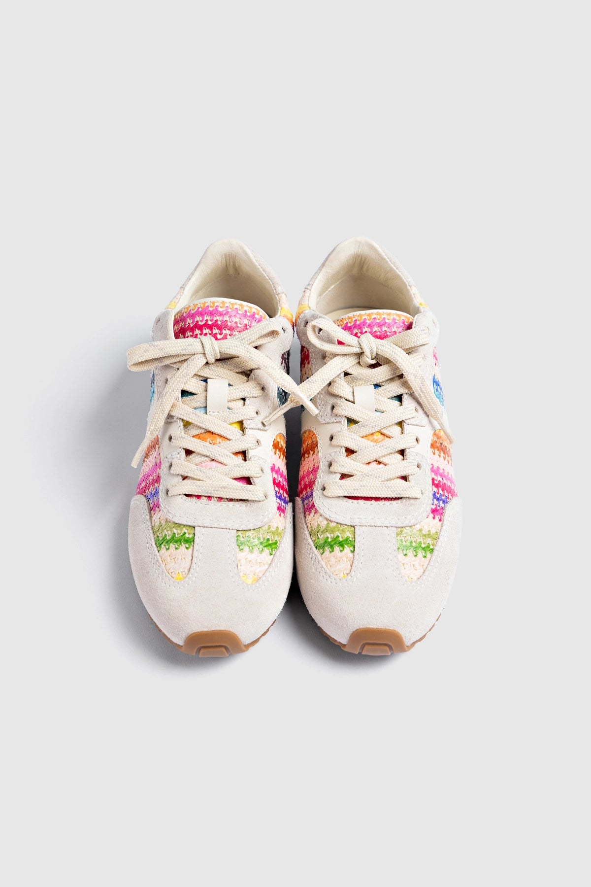 Neutral sneaker with multicolor raffia and suede details and lace Neutral sneaker with multicolor raffia and suede details and lace