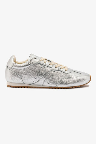 Stella Sneaker In Silver Metallic Leather