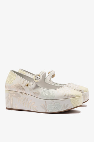 Larroudé x Markarian Blair Flatform In Yvette Ivory Brocade
