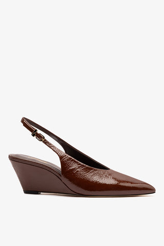 Loulou Pump Oak Brown Patent Leather Pump Larroudé