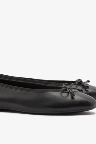 Pavlova Ballet Flat In Black Leather Ballet Larroudé