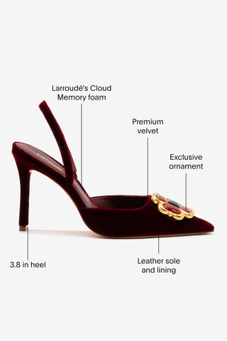 Chrissy Pump In Wine Velvet