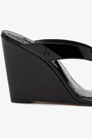 Gaia Wedge Sandal In Black Leather