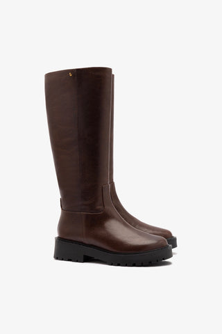 Anne Lugsole Boot In Brown Leather