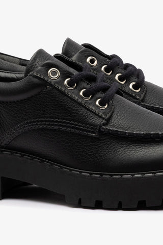 London Lace Up Loafer In Black Leather