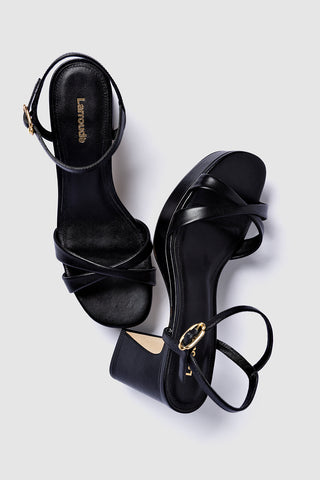 Bianca Low Sandal In Black Leather Sandal Larroudé