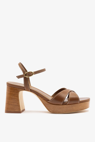 Bianca Low Sandal Caramel Leather Sandal Larroudé