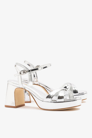 Bianca Low Sandal Silver Specchio Womens - Shoes - Sandals Larroudé