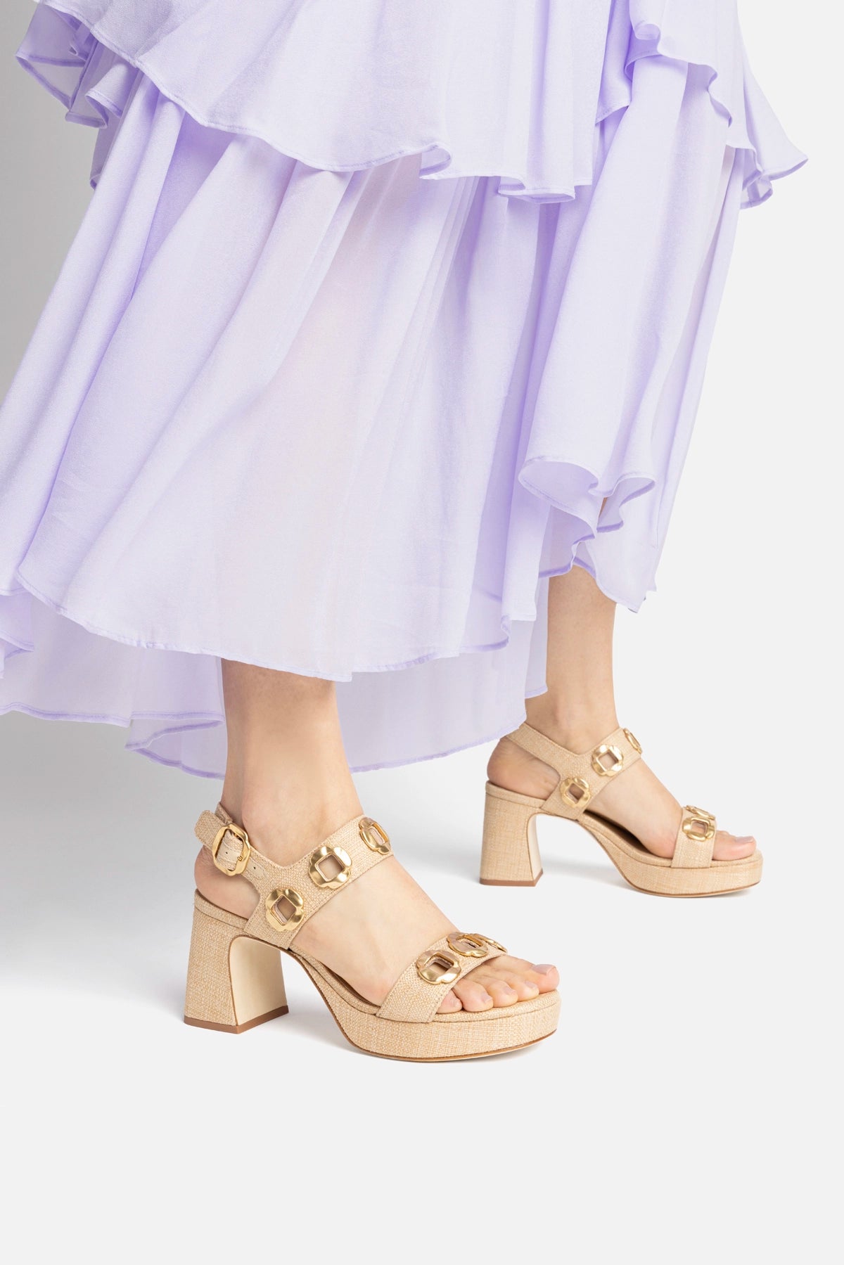 Milan Dolly Low In Beige Raffia - Sandals - Larroud Larroude Milan Dolly Low In Beige Raffia - Sandals - Larroud Larroude