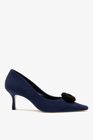 Carine Low Pump Indigo Leather — Larroudé