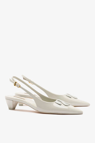 Kaitlan LL Low Pump In Gray Patent Leather Pump Larroudé
