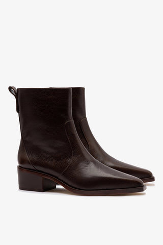 Florencia Low Boot In Brown Leather
