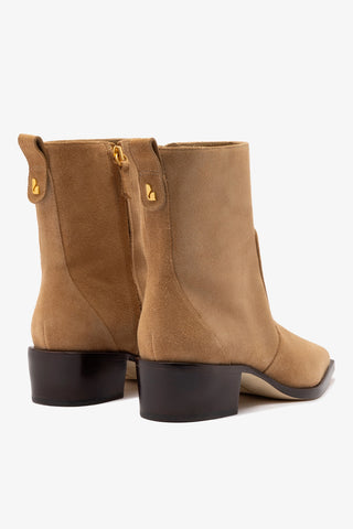 Florencia Low Boot In Peanut Suede