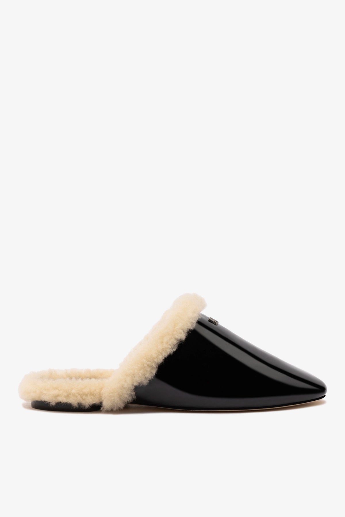 Riu リウ Quilting leather mule Rちゃん Venice Flat Mule In Black Patent Leather And Natural Shearling