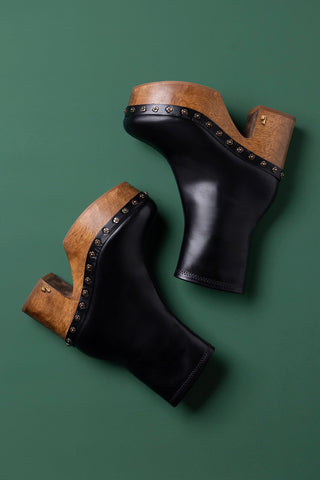 Miso Wooden Boot In Black Leather Boot Larroudé