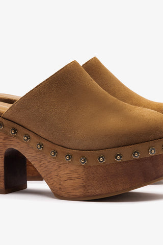 Miso Wooden Platform Clog In Peanut Suede Mule Larroudé