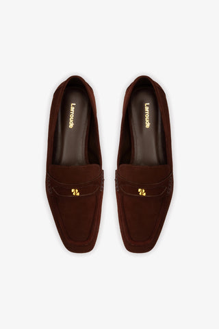 Suki Flat Loafer In Brown Suede