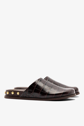 Larroudé x Kenneth Cole: Clog Dark Oak Croco Leather Clog Larroudé x Kenneth Cole