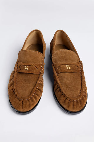 Suki Soft Loafer In Russet Suede Loafer Larroudé
