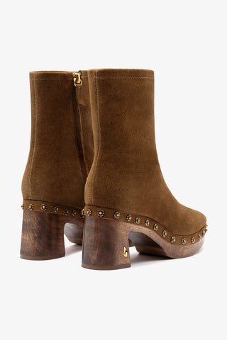 Dolly Low Wooden In Russet Suede