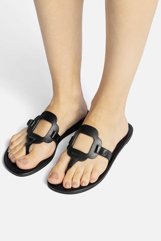 Margherita Thong Sandal In Black Leather