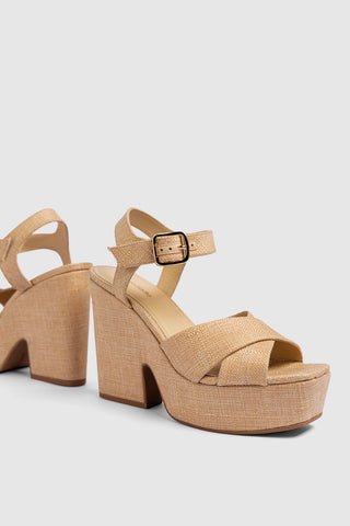 Cher Sandal In Beige Raffia