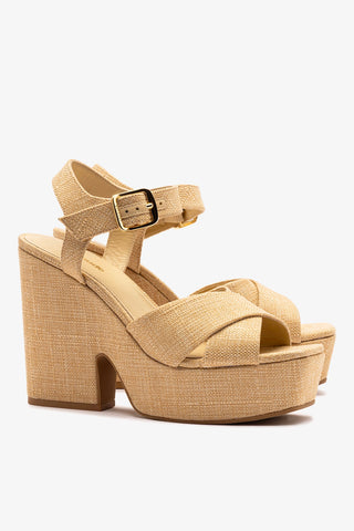 Cher Sandal In Beige Raffia
