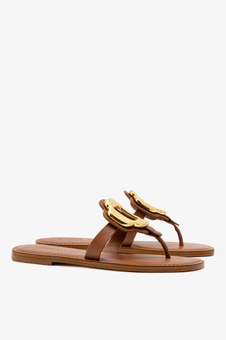 Margherita Thong Sandal In Caramel Leather