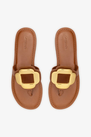 Margherita Thong Sandal In Caramel Leather